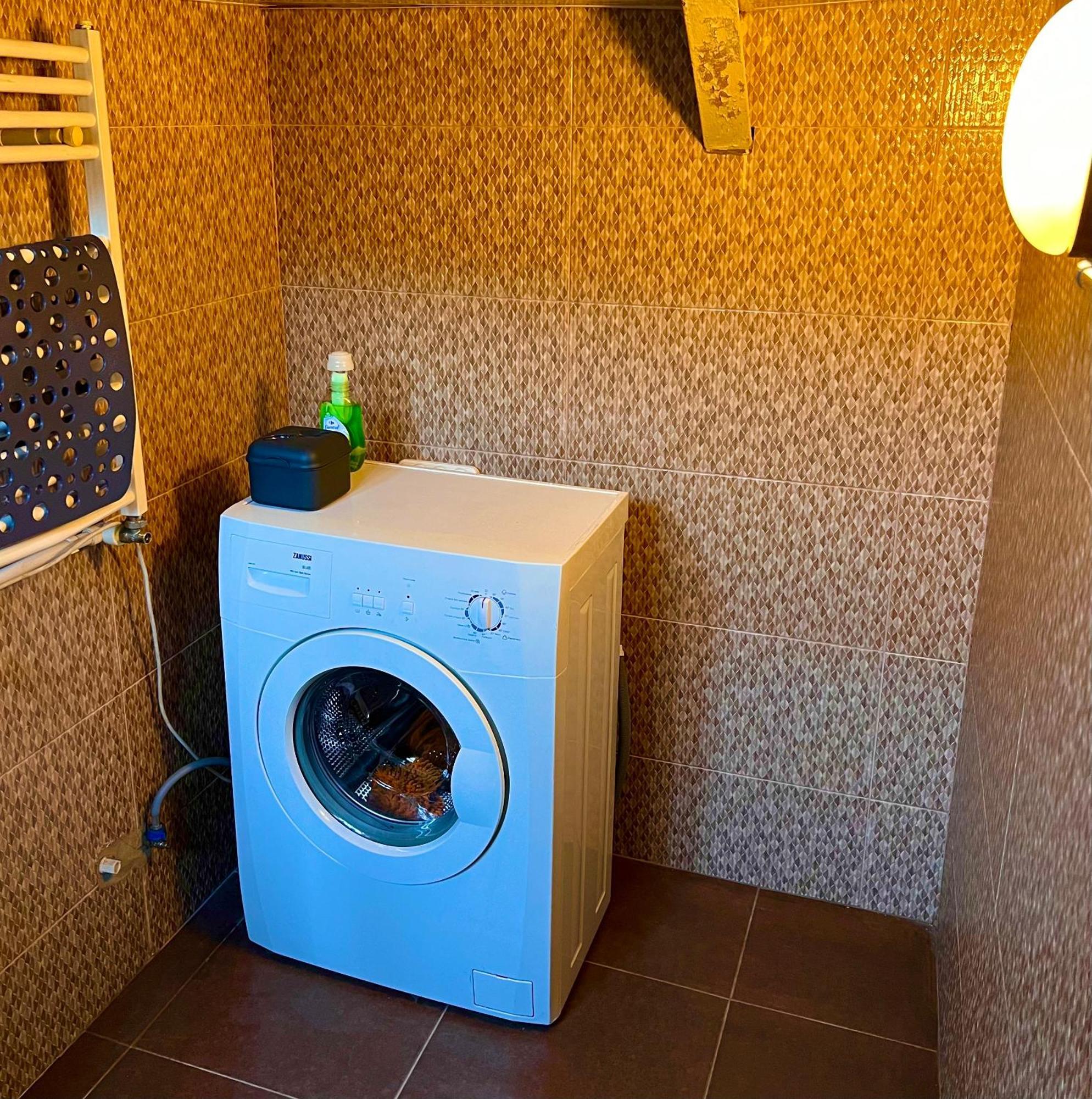 Old Ubani Apartment ティビリシ エクステリア 写真